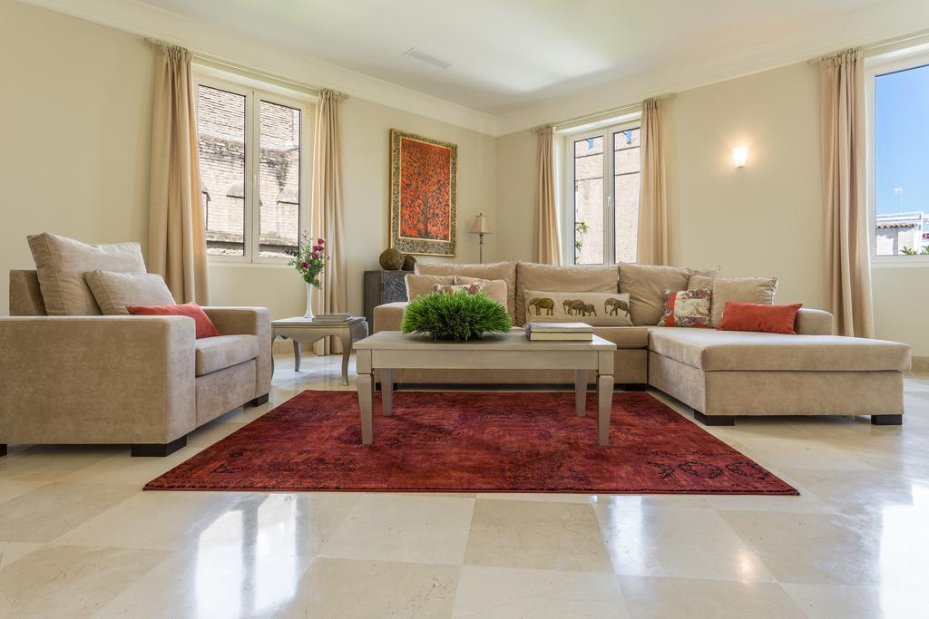 Puerta Principe Luxury Apartments 세비야 객실 사진