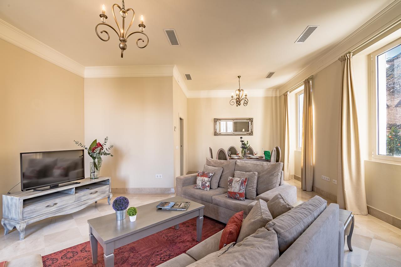Puerta Principe Luxury Apartments 세비야 외부 사진
